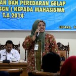 Pakar kesehatan RSUD Jepara, dr Noorhayati saat menerangkan tentang bahaya Narkoba
